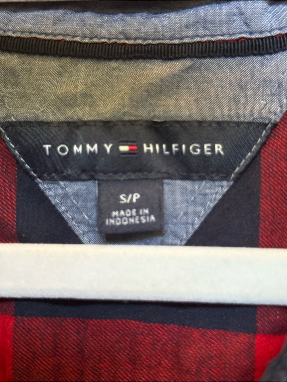 Tommy Hilfiger Red Black Buffalo Plaid Flannel Popover Shirt Size S/P EUC - Picture 3 of 3